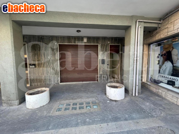 negozio in affitto a Canosa di Puglia