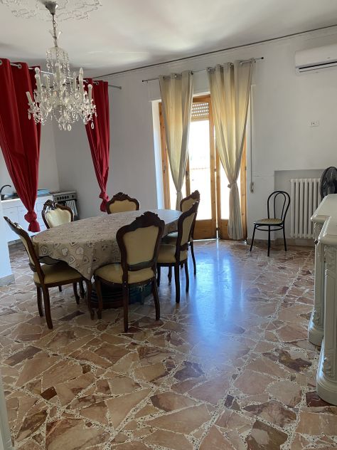 appartamento in affitto a Canosa di Puglia