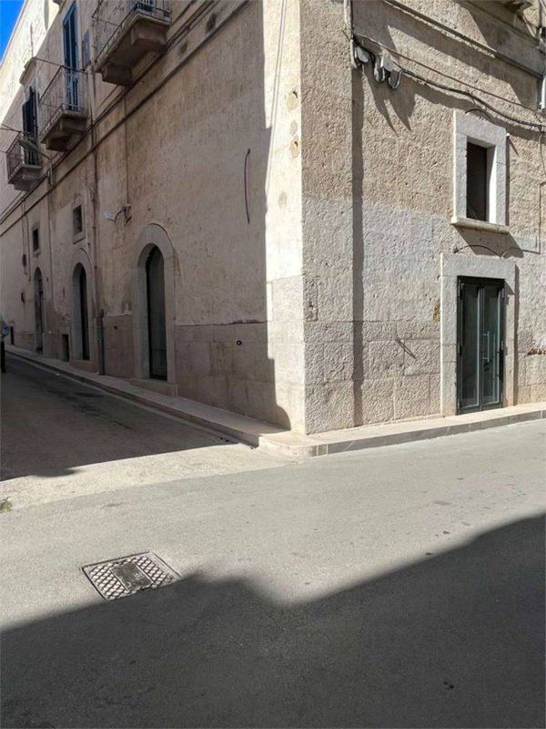 appartamento in affitto a Canosa di Puglia