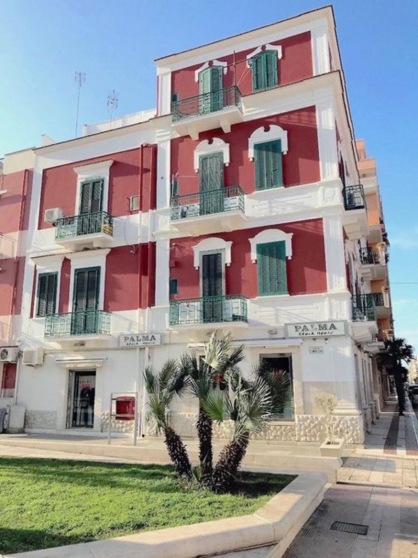 negozio in affitto a Margherita di Savoia