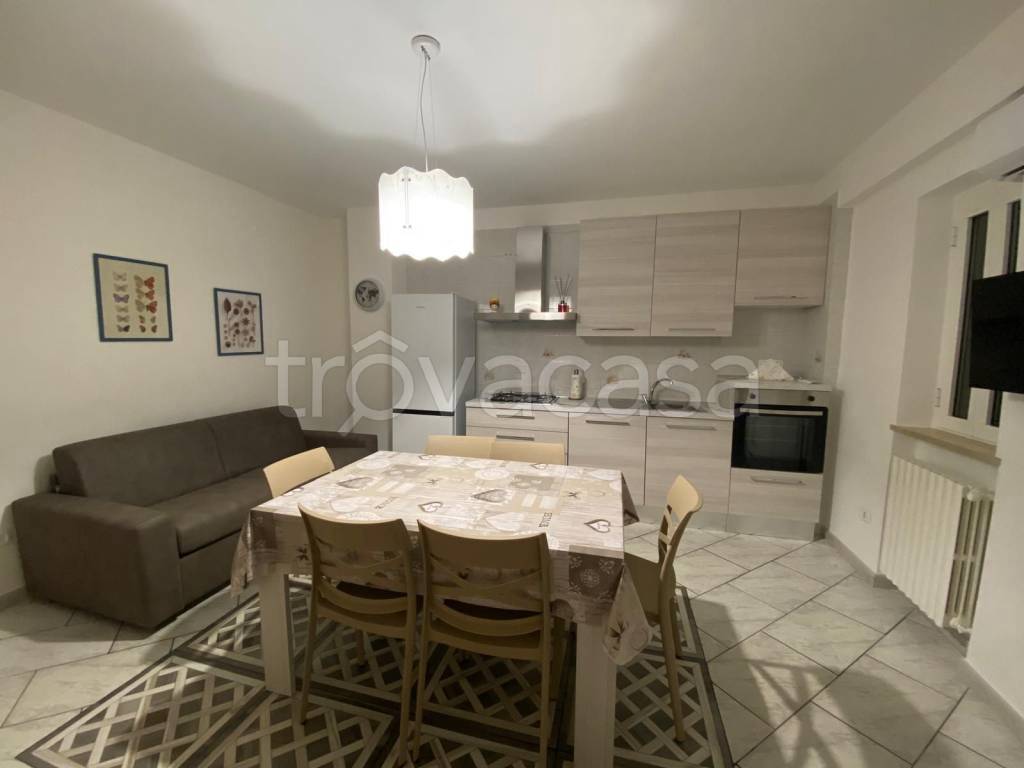 appartamento in affitto a Margherita di Savoia