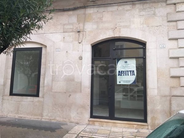 monolocale in affitto a Trani in zona Borgo Medievale
