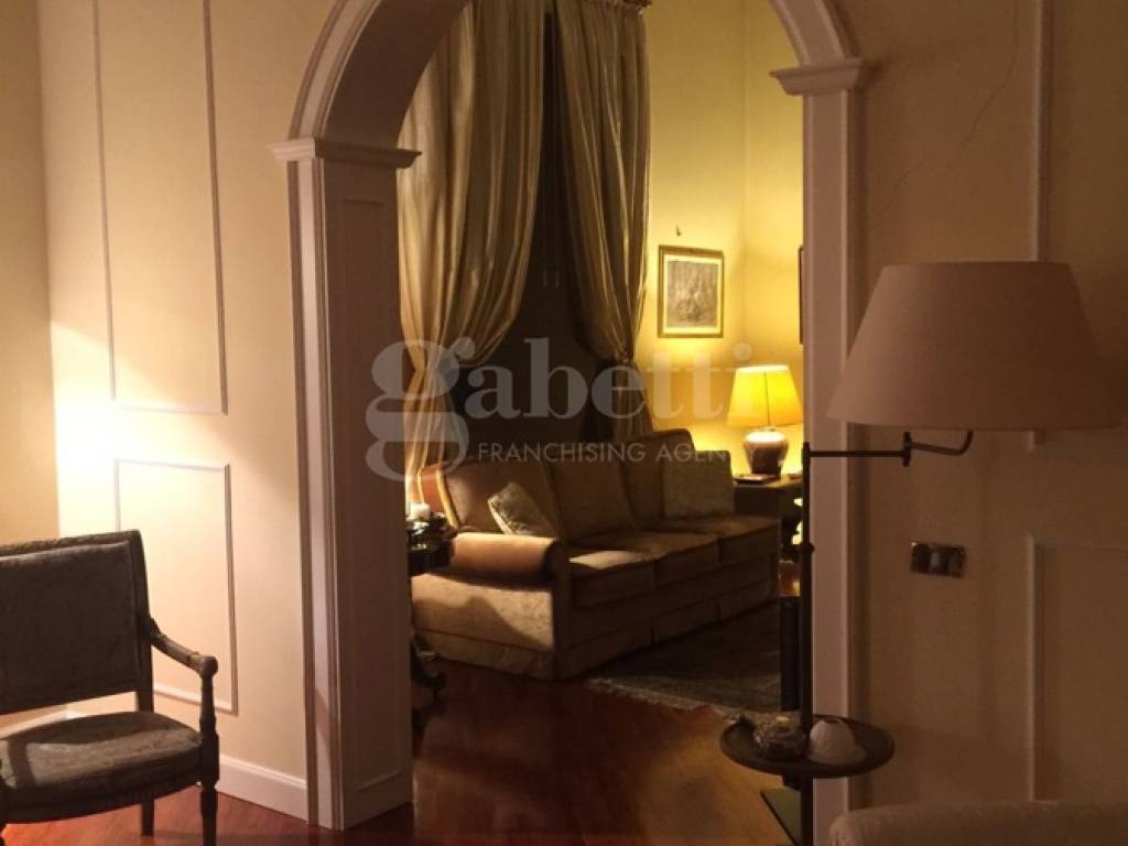 appartamento in affitto a Trani in zona Borgo Ottocentesco