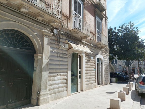 locale commerciale in affitto a Trani in zona Borgo Medievale