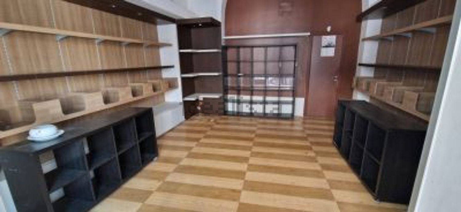 locale commerciale in affitto a Trani in zona Borgo Medievale