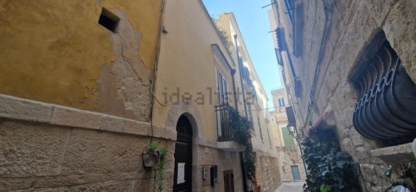 appartamento in affitto a Trani in zona Borgo Medievale