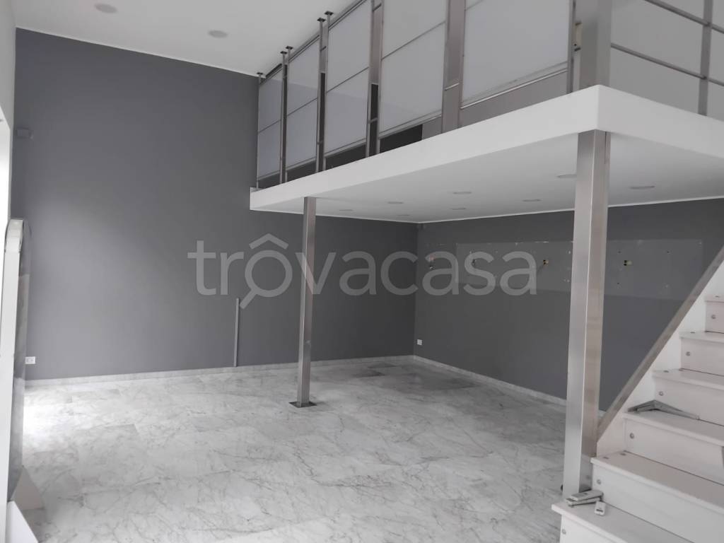 appartamento in affitto a Trani in zona Borgo Ottocentesco
