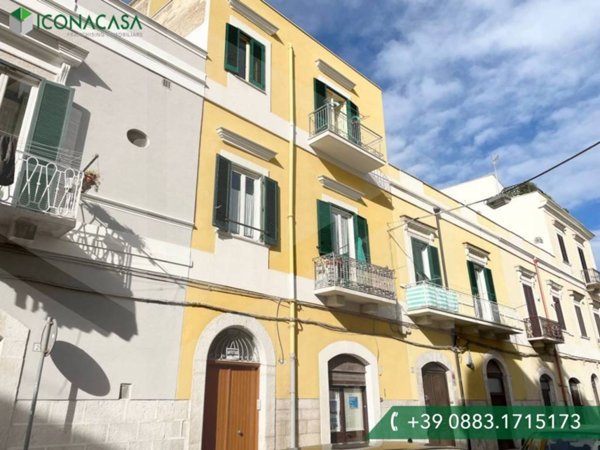 appartamento in affitto a Trani in zona Borgo Medievale
