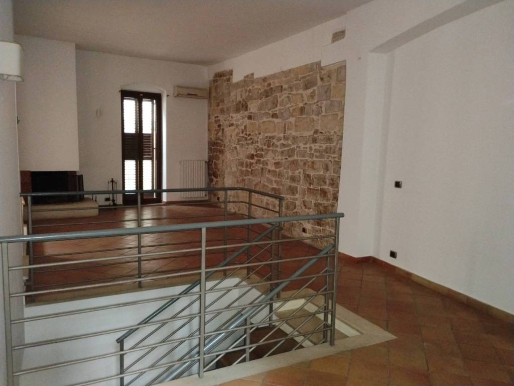 appartamento in affitto a Trani in zona Borgo Medievale