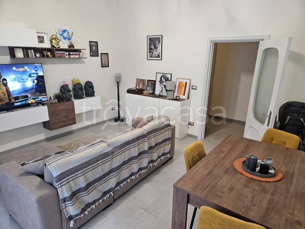 appartamento in affitto a Trani in zona Borgo Ottocentesco