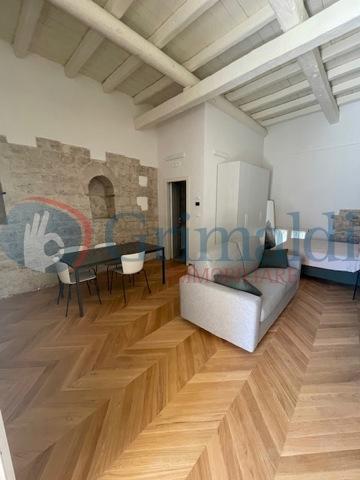 appartamento in affitto a Trani in zona Borgo Medievale