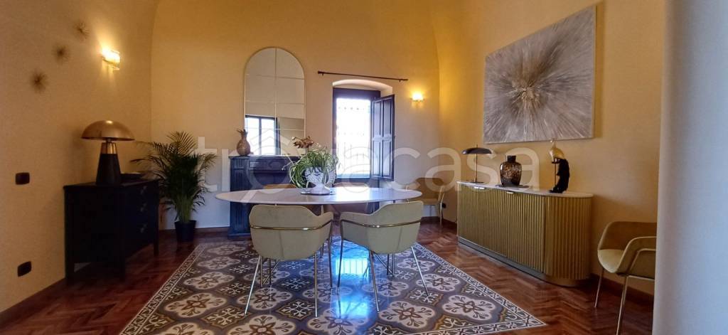 appartamento in affitto a Trani in zona Borgo Medievale