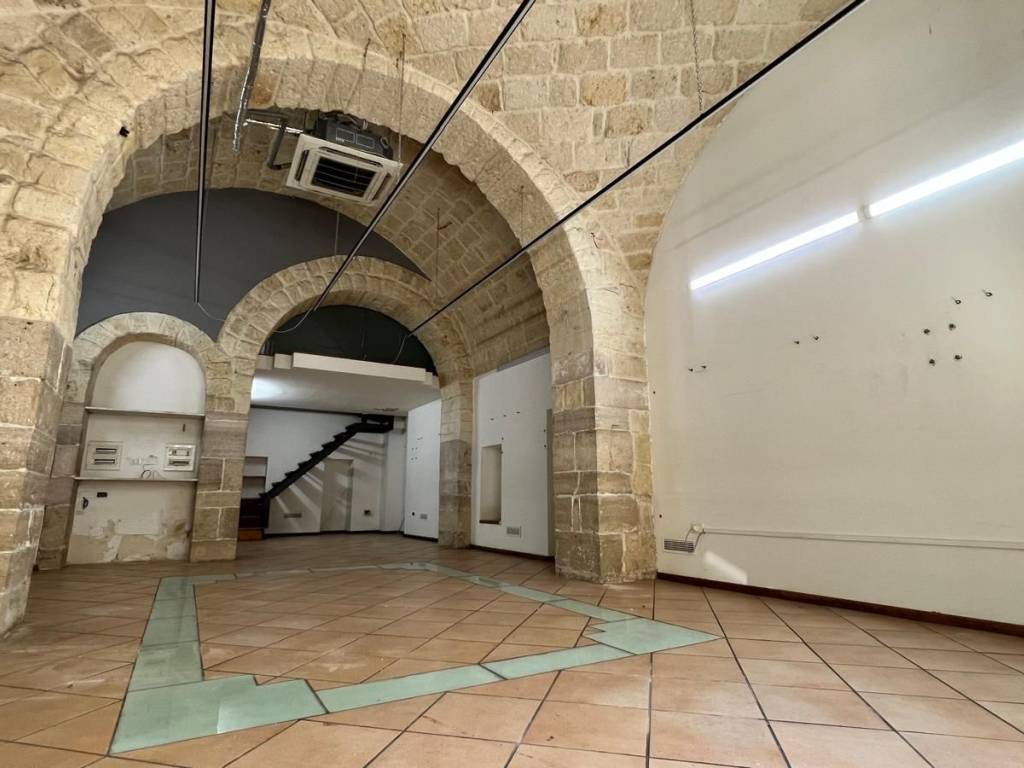 monolocale in affitto a Trani in zona Borgo Ottocentesco