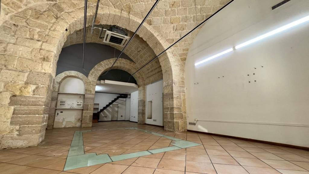monolocale in affitto a Trani in zona Borgo Ottocentesco