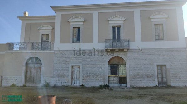 esavano in affitto a Trani