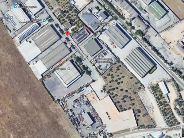 locale commerciale in affitto a Trani