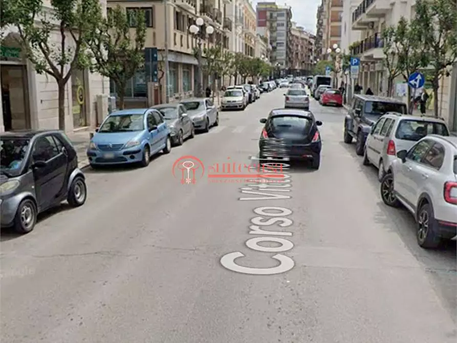 negozio in affitto a Trani in zona Borgo Ottocentesco
