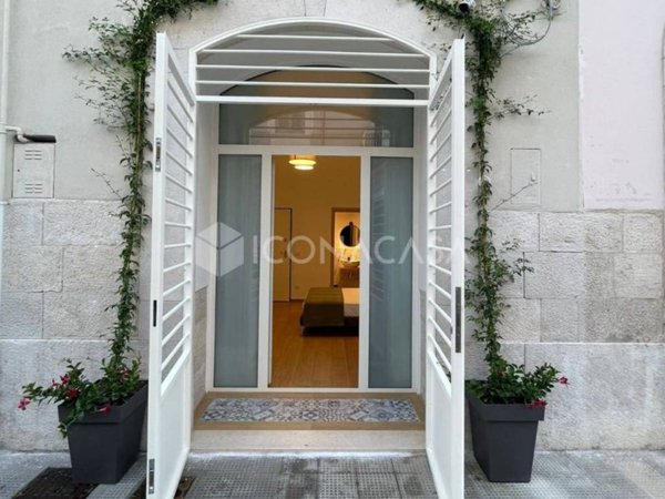 appartamento in affitto a Trani in zona Borgo Ottocentesco