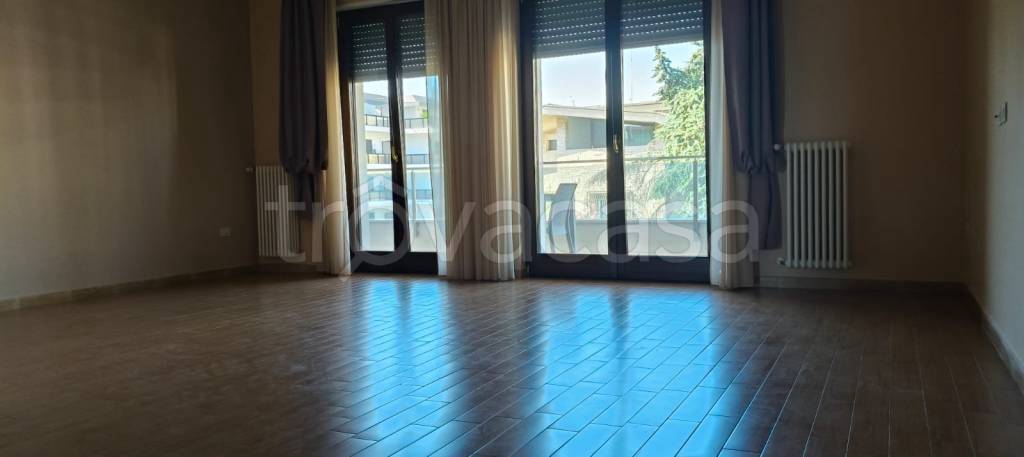 appartamento in affitto a Trani in zona Borgo Ottocentesco