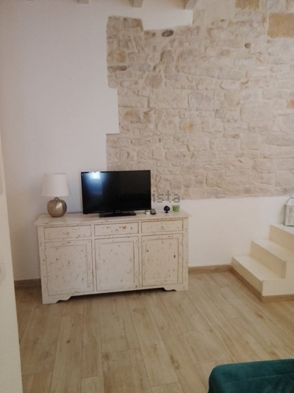appartamento in affitto a Trani in zona Borgo Medievale