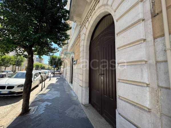locale commerciale in affitto a Trani in zona Borgo Ottocentesco