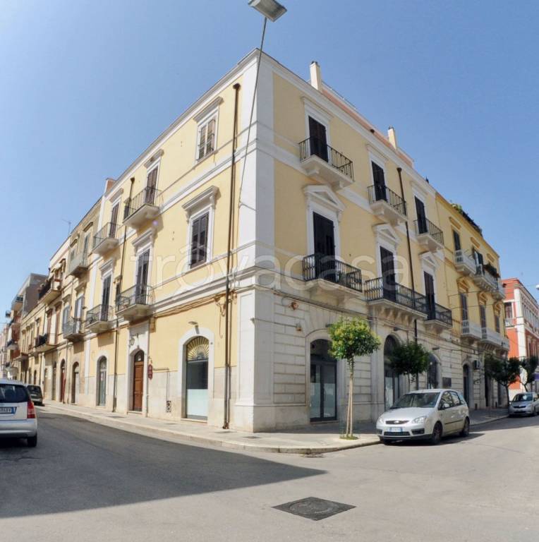 appartamento in affitto a Trani in zona Borgo Ottocentesco