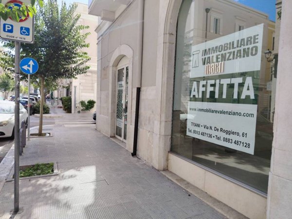 negozio in affitto a Trani