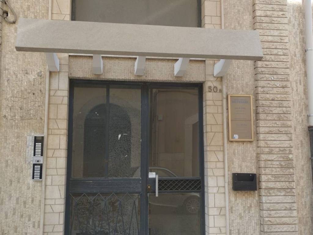 appartamento in affitto a Trani in zona Borgo Ottocentesco