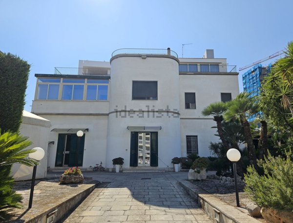casa indipendente in affitto a Trani