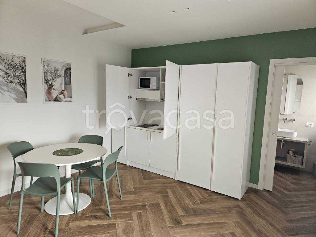 appartamento in affitto a Trani