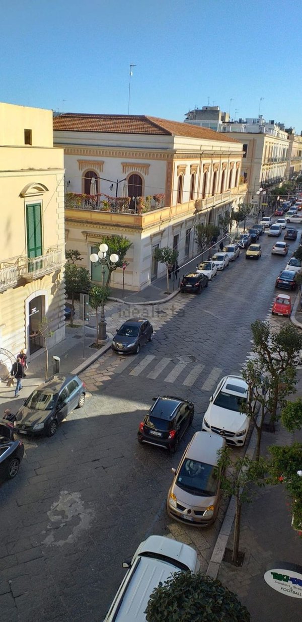 appartamento in affitto a Trani in zona Borgo Ottocentesco