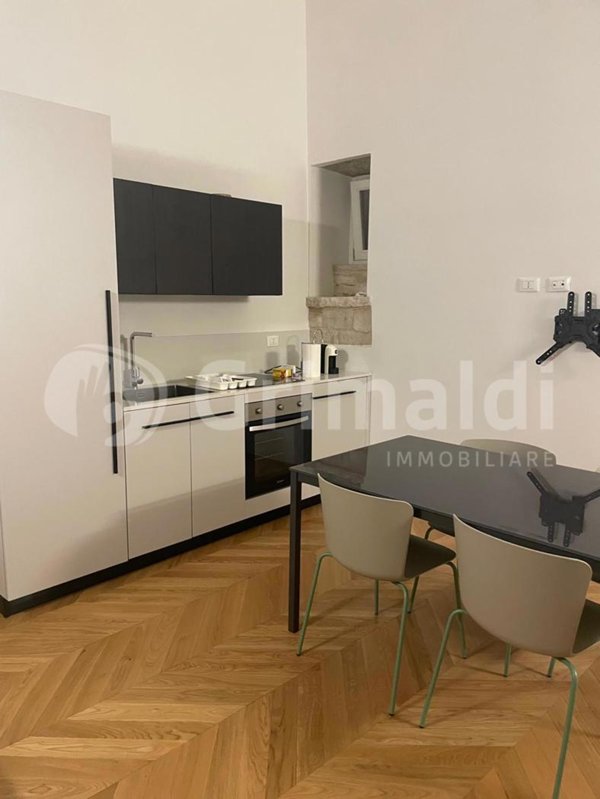 appartamento in affitto a Trani in zona Borgo Medievale