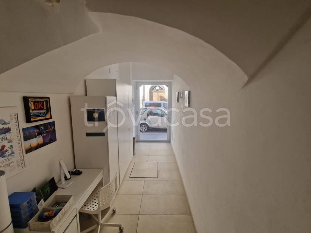 appartamento in affitto a Trani in zona Borgo Ottocentesco