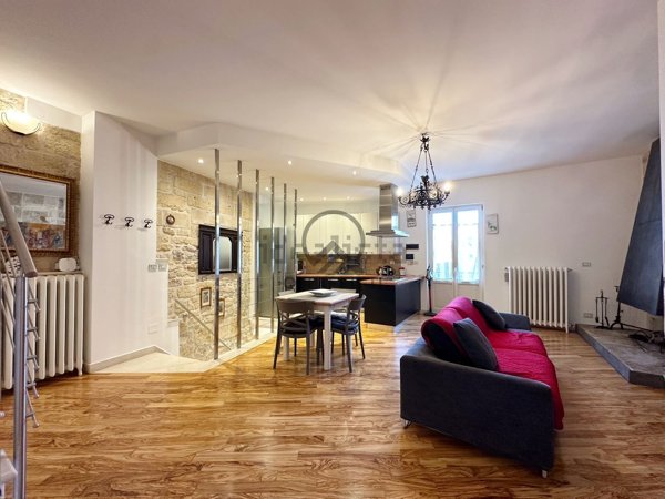 appartamento in affitto a Trani in zona Borgo Medievale