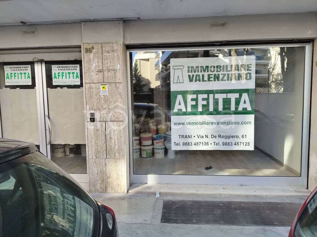 negozio in affitto a Trani
