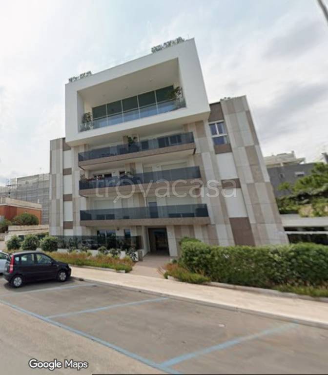 ufficio in affitto a Trani