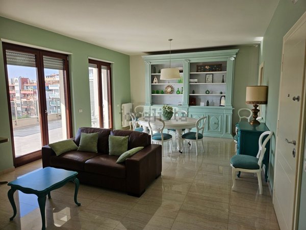 appartamento in affitto a Trani