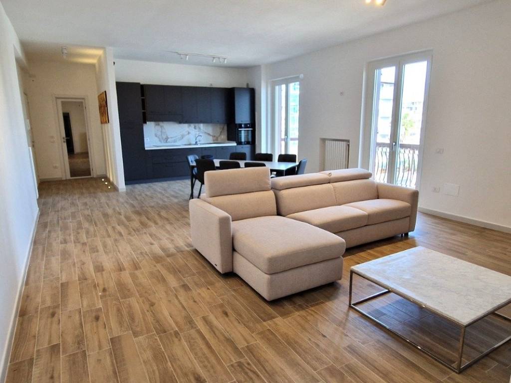 appartamento in affitto a Trani