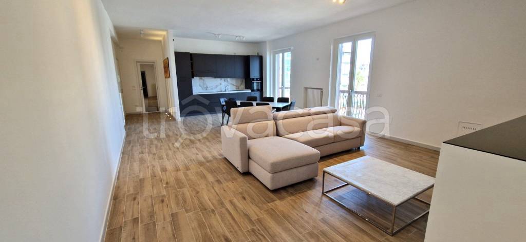 appartamento in affitto a Trani