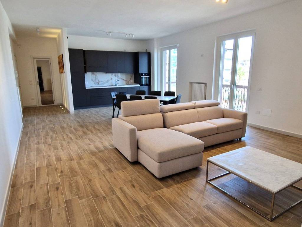 appartamento in affitto a Trani