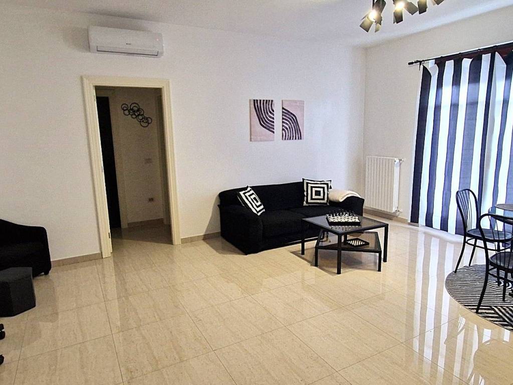 appartamento in affitto a Trani