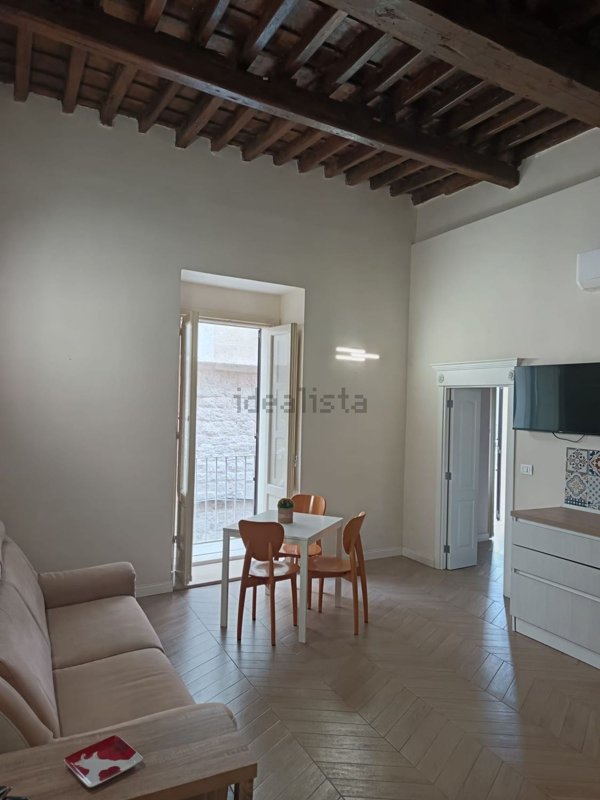 appartamento in affitto a Trani in zona Borgo Medievale