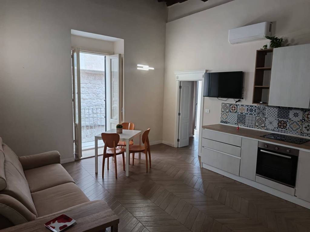 appartamento in affitto a Trani in zona Borgo Medievale
