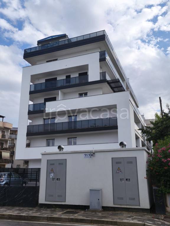 appartamento in affitto a Trani