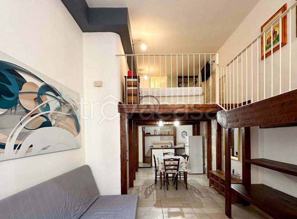 appartamento in affitto a Trani