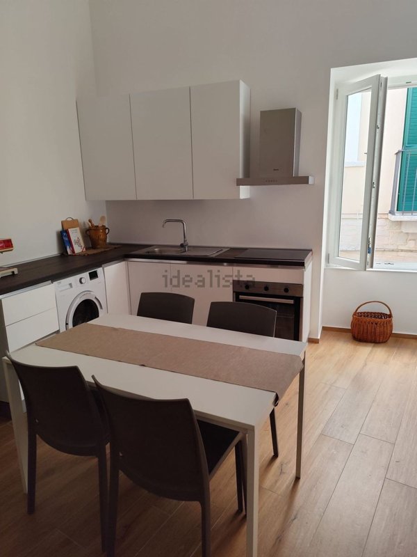 appartamento in affitto a Trani in zona Borgo Medievale