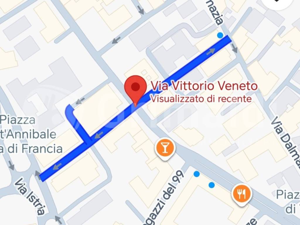 negozio in affitto a Trani in zona Borgo Medievale