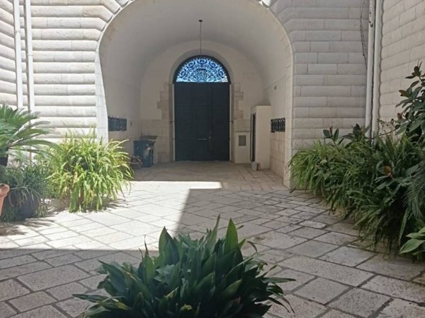appartamento in affitto a Trani in zona Borgo Medievale