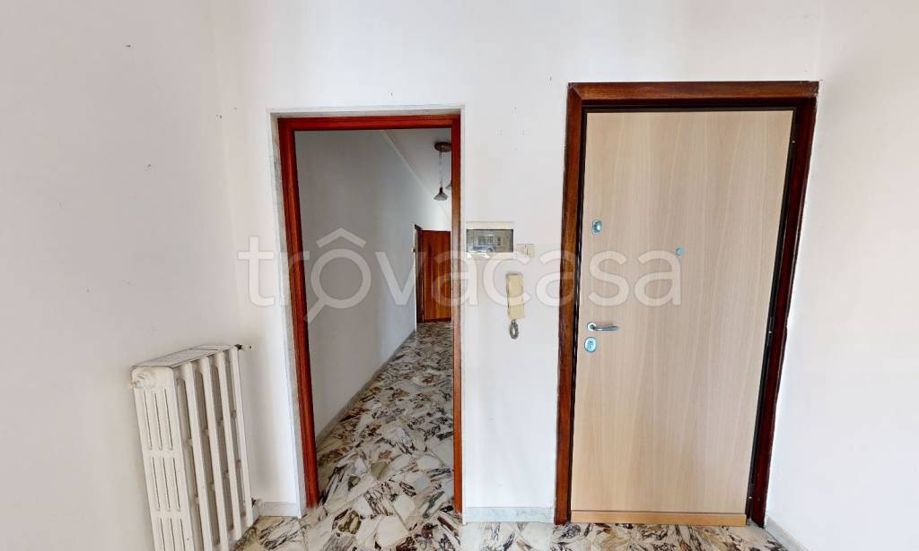 appartamento in affitto a Trani in zona Borgo Ottocentesco