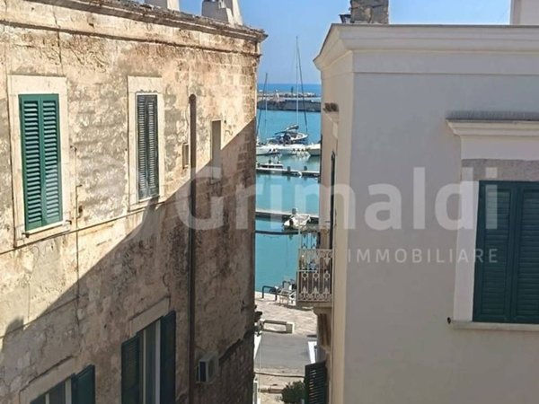 appartamento in affitto a Trani in zona Borgo Medievale